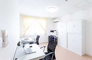 1F スタッフルーム